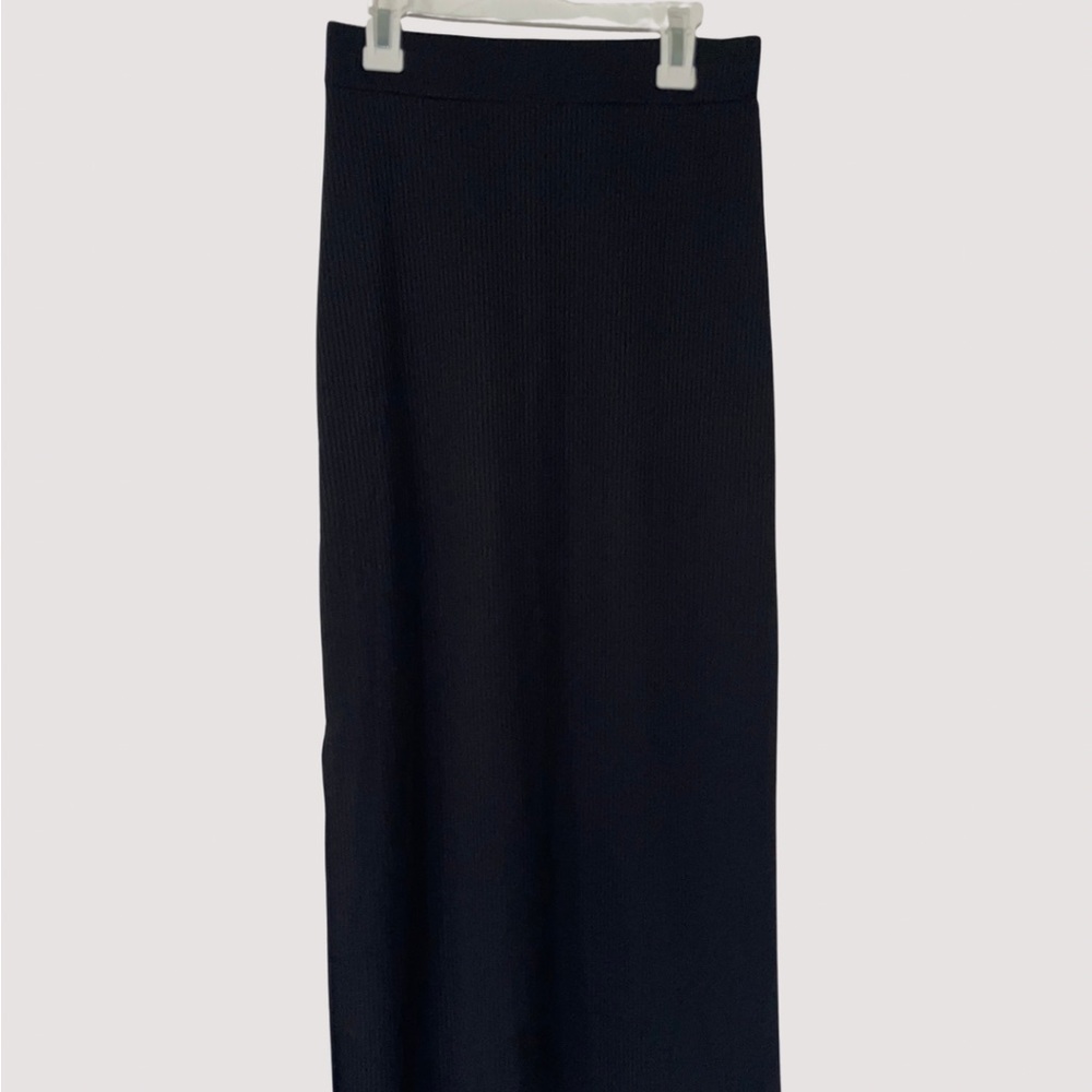 SHEIN Black Ribbed Maxi Skirt with Side Slits